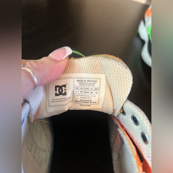 DC Shoes | E Tribeka Zip Orange Black Suede Skate Shoe Sneakers (Men’s Size 11) - Picture 6 of 6